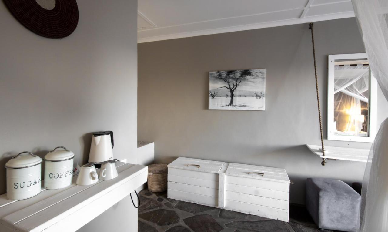 Elegant Desert Lodge Сесрием Екстериор снимка